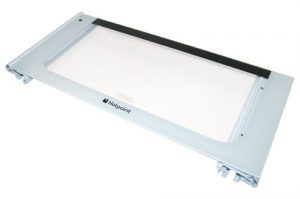 Hotpoint Cooker Top Outer Door Glass. Genuine Part Number C00281089