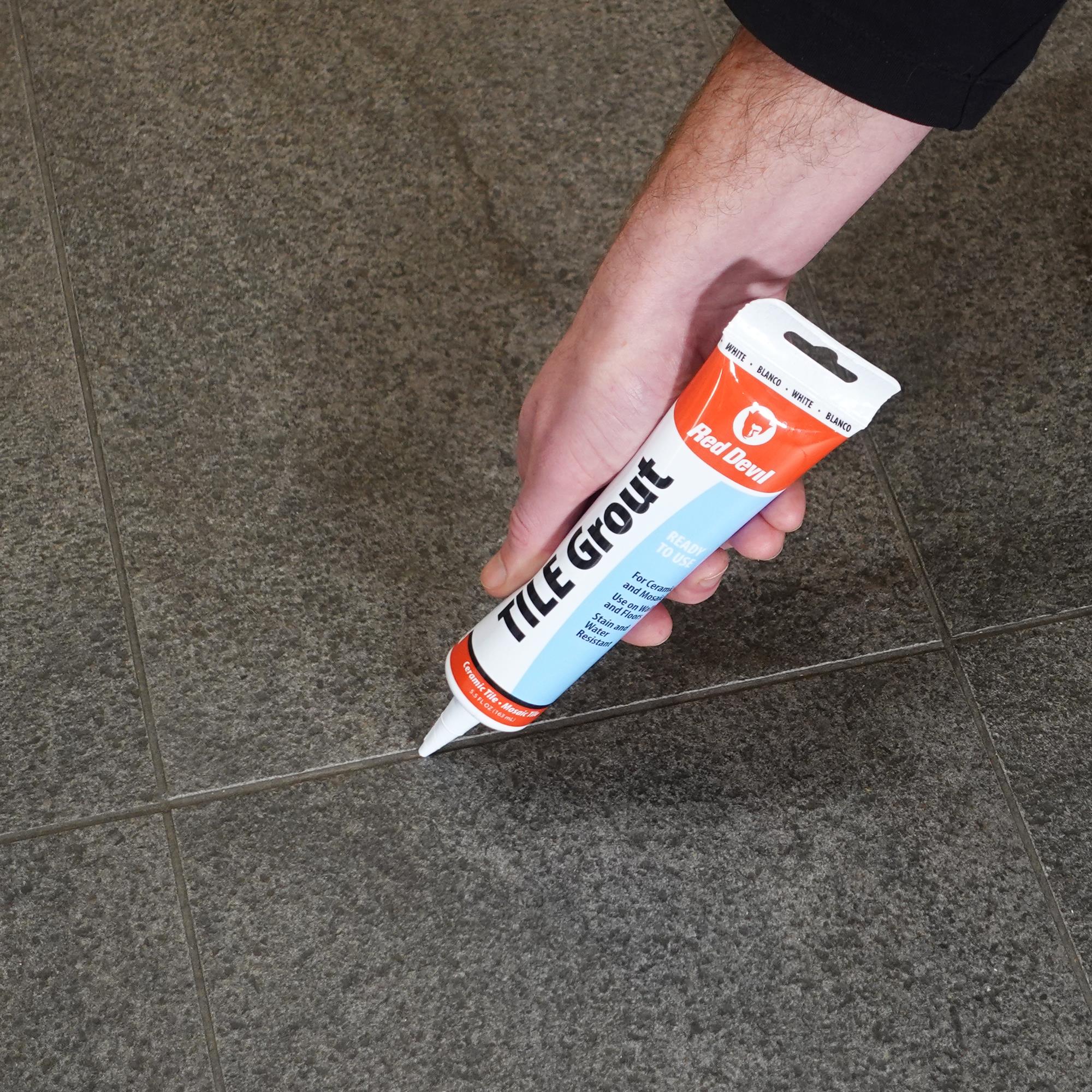 Red Devil Tile Grout In A Tube 5.5 FL. OZ. Squeeze Tube White - Image 3